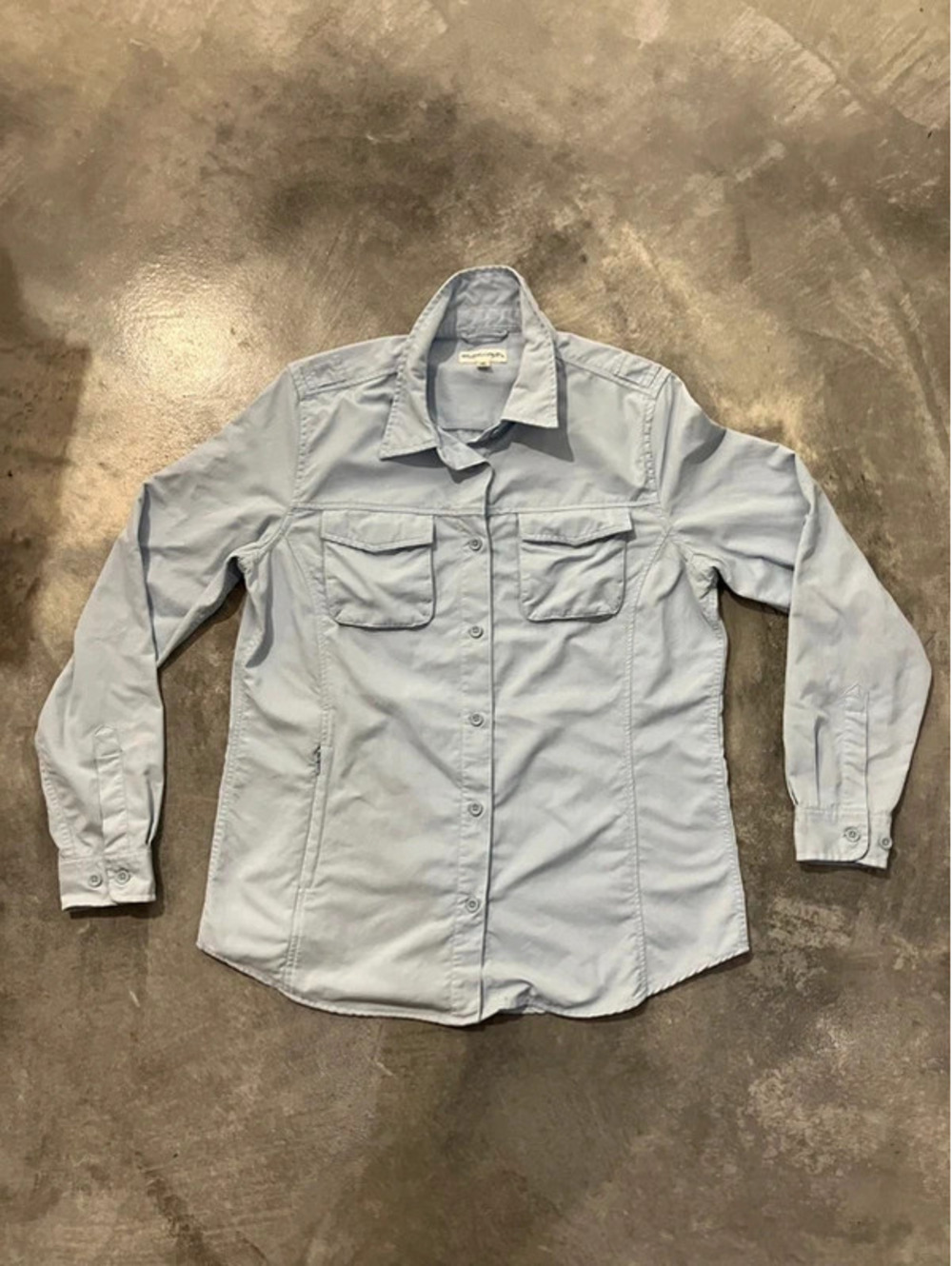 TravelSmith Travel Shirt Womens M Light Blue Nylon Button Up Utility Hiking
